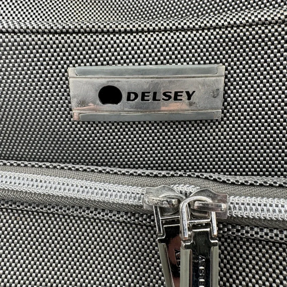 Delsey Carry On Luggage Charcoal Gray Softside Rolling Suitcase 21 Inch Upright‎